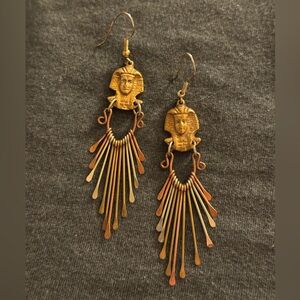 Mixed Metal VTG King Tut Dangle Earrings